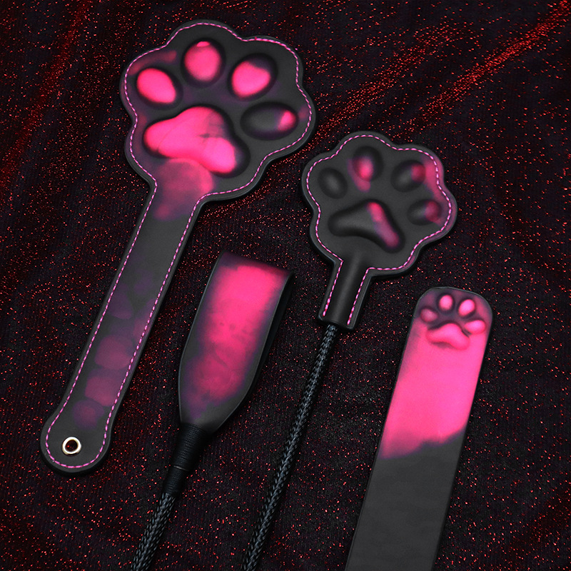 Cat Toys - Pagaie en cuir sensible à la